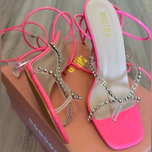 PINK HEELS (NWOT) - Picture 7 of 8